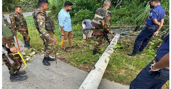 সেনাবাহিনীর সহায়তায় ইউপিডিএফ (মূল) এর ডাকা ধর্মঘটে সাজেকে আটকে পড়া পর্যটকদের খাগড়াছড়িতে প্রত্যাবর্তন