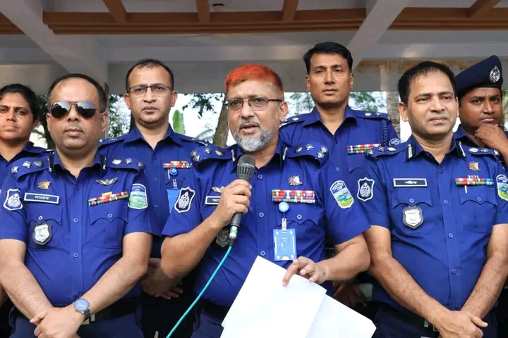 বাংলাদেশ পুলিশের ক্যাডেট সাব-ইন্সপেক্টর (নিরস্ত্র) পদে নিয়োগ-২০২৫ এর তৃতীয় দিনের কার্যক্রম