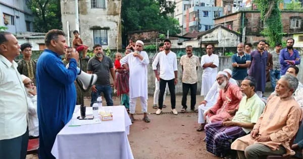 ময়মনসিংহ নগরীর আকুয়া চৌরাঙ্গী মোড় এলাকায় সিসি ক্যামেরা উদ্বোধন