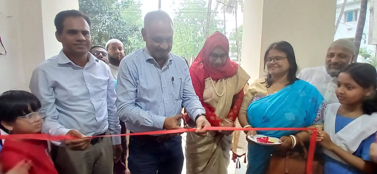 ময়মনসিংহে চশমে রহমত সরকারি প্রাথমিক বিদ্যালয় ভবন নির্মাণকাজের উদ্বোধন করলেন এমপি ওয়াহাব আকন্দ