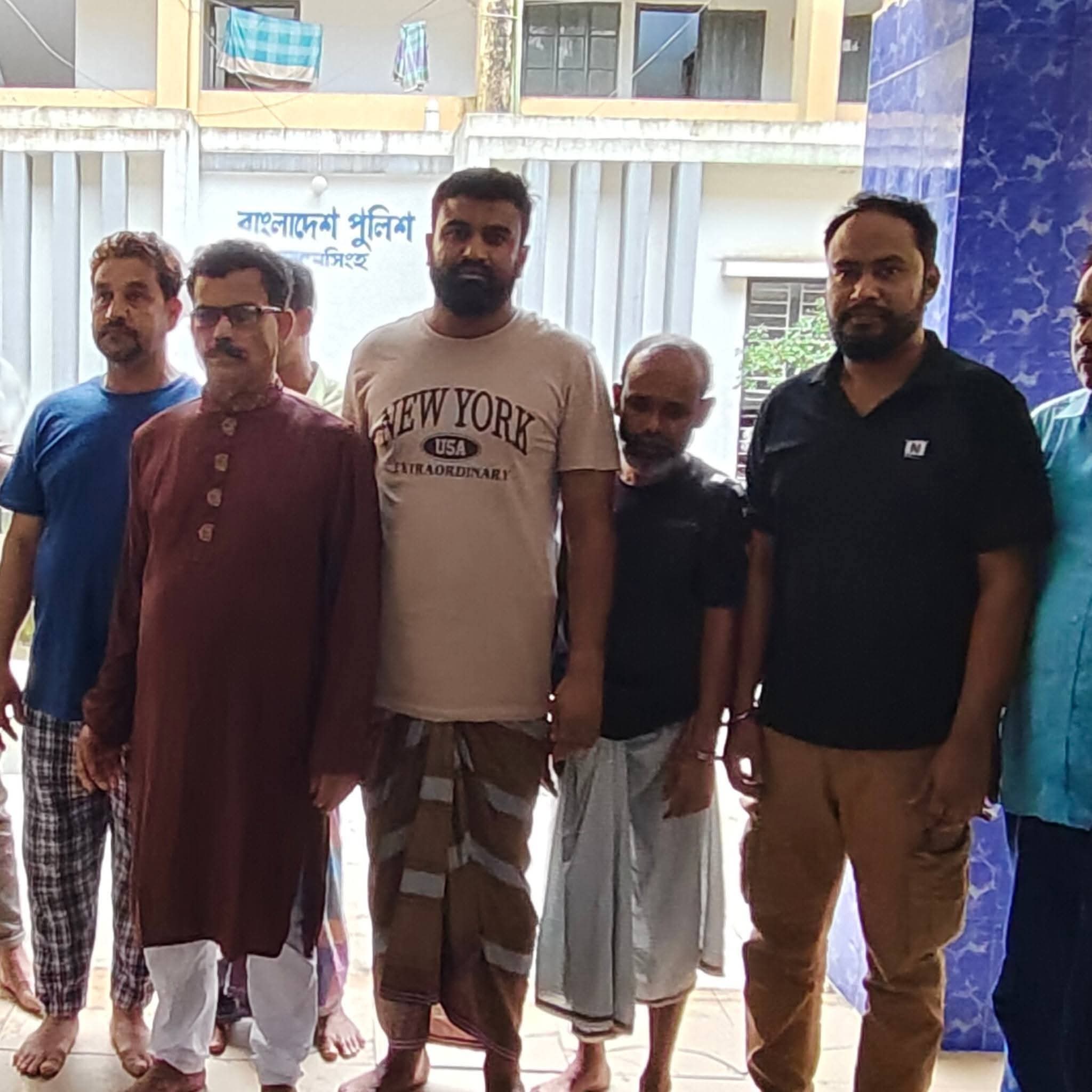 ময়মনসিংহ সদর উপজেলা ছাত্রলীগের সহ-সভাপতি ও যুবলীগের নেতাসহ ৫ জন গ্রেফতার